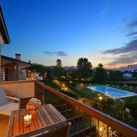 Italia Living Villa بادينغي سول غاردا المظهر الخارجي الصورة